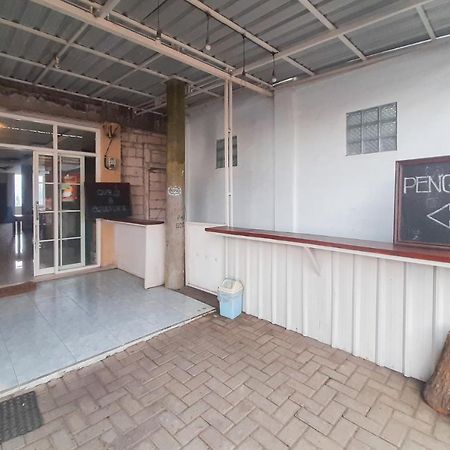 Delvia Bromo Homestay Mitra Reddoorz Pasuruan Extérieur photo